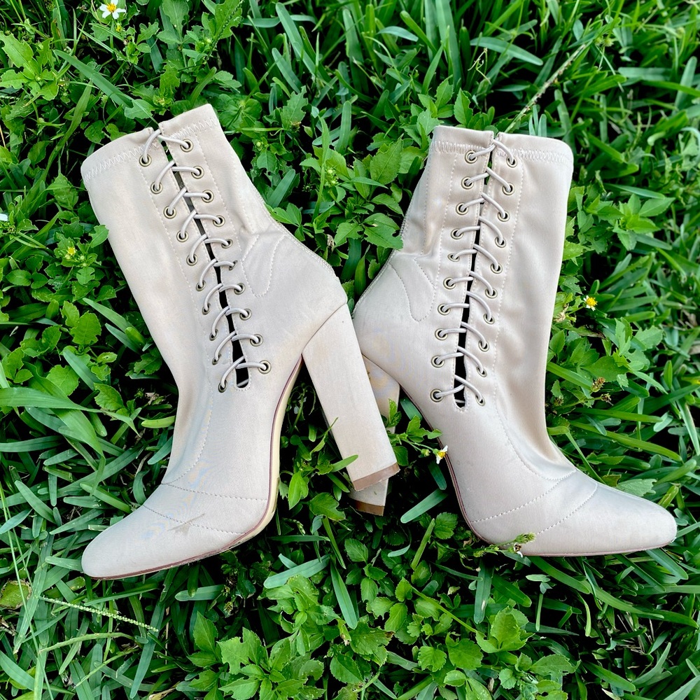 Styling boots